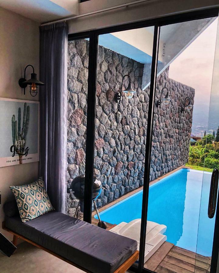 The Cendana Villa'S Бату Екстер'єр фото